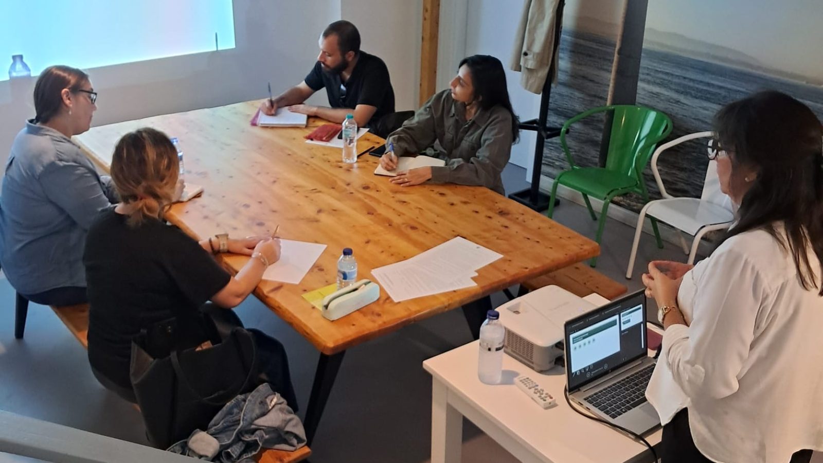 eab2e73f-b89c-42d6-a2c1-62aea0182b0f